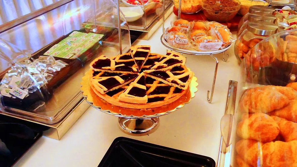 Hotel Sole - Limone Limone sul Garda 3*,