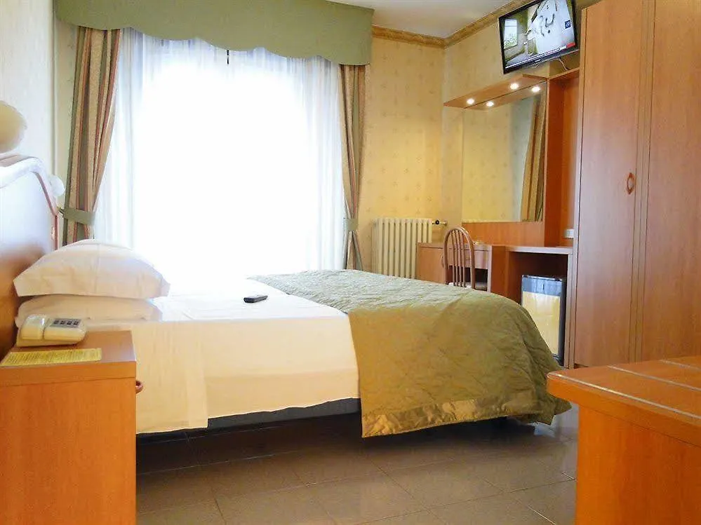 Hotel Sole - Limone Limone sul Garda