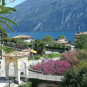 Grazia Limone sul Garda